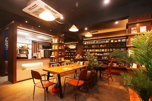书店销售管理软件帮助经营者实现书店复合经营，轻松管理书店